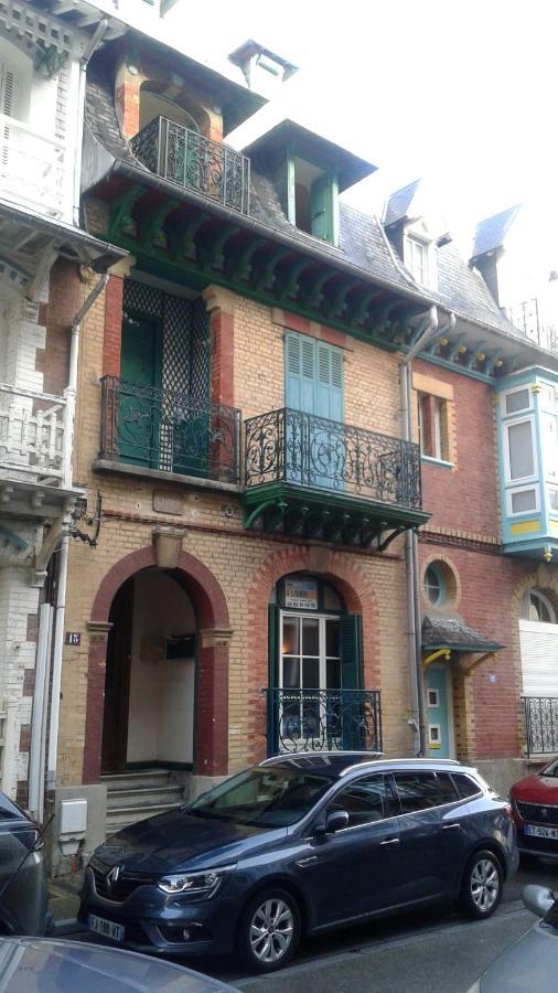 Villa Plein Sud: Charming Beachfront with Sea View Balcony Mers-les-Bains Exterior photo